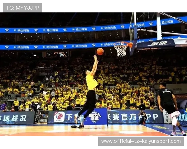 职业俱乐部是否鼓励球员参与裁判基础课程学习，职业体育俱乐部赞助